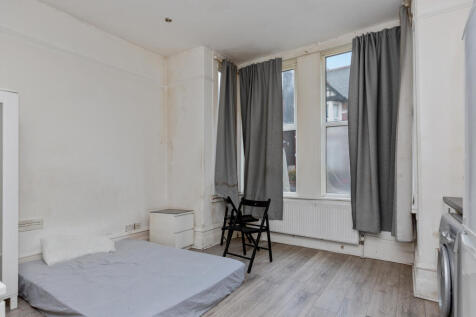 12 Harlesden Gardens, Harlesden, London, NW10 4EX