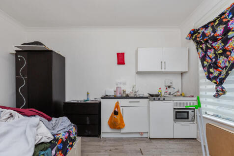 52 Acton Lane, Harlesden, London NW10 8TU