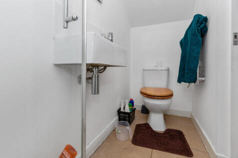 52 Acton Lane, Harlesden, London NW10 8TU