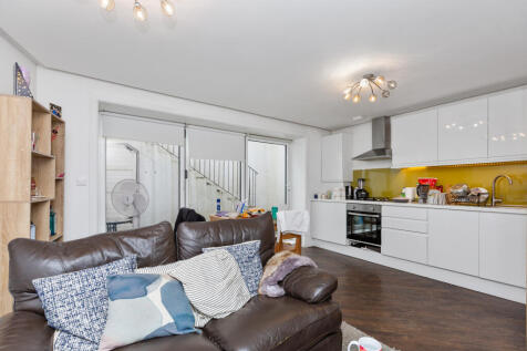 63 Courthill Road, Lewisham, London SE13 6DW