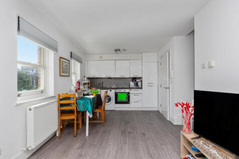 63 Courthill Road, Lewisham, London SE13 6DW