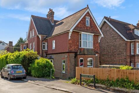 64 Chart Lane, Reigate, Surrey, RH2 7DZ