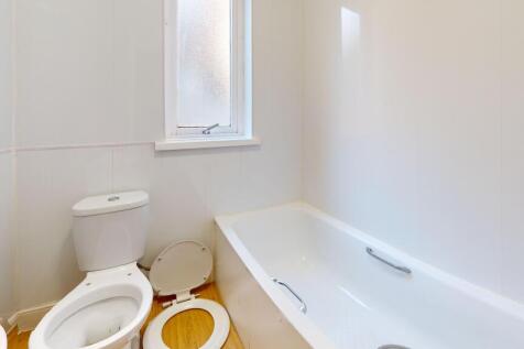 64 Chart Lane, Reigate, Surrey, RH2 7DZ