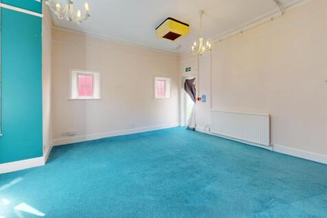 64 Chart Lane, Reigate, Surrey, RH2 7DZ
