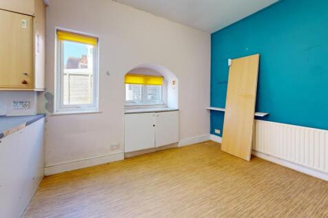 64 Chart Lane, Reigate, Surrey, RH2 7DZ