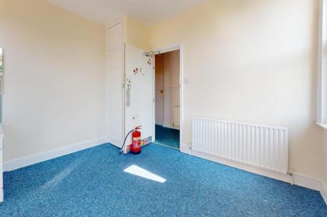 64 Chart Lane, Reigate, Surrey, RH2 7DZ