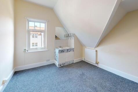 64 Chart Lane, Reigate, Surrey, RH2 7DZ