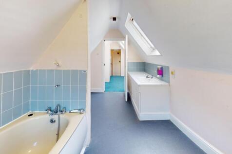64 Chart Lane, Reigate, Surrey, RH2 7DZ