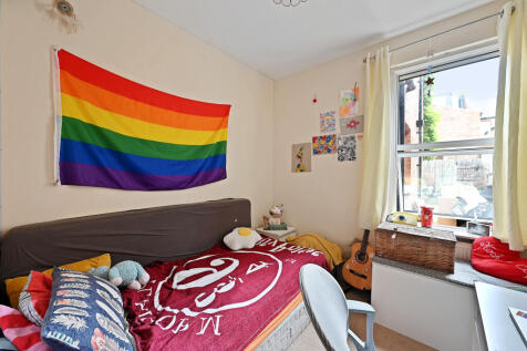 142 Becklow Road, London, W12 9HJ