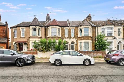 3 West Ella Road, London, NW10 9PT