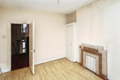 3 West Ella Road, London, NW10 9PT