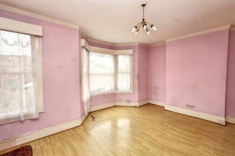 3 West Ella Road, London, NW10 9PT