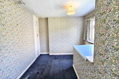 25 Westbrook Drive, Chesterfield, S40 3PQ