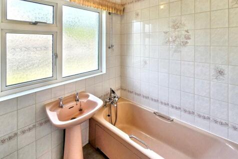 25 Westbrook Drive, Chesterfield, S40 3PQ
