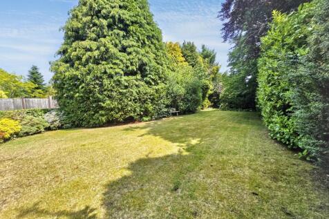 25 Westbrook Drive, Chesterfield, S40 3PQ