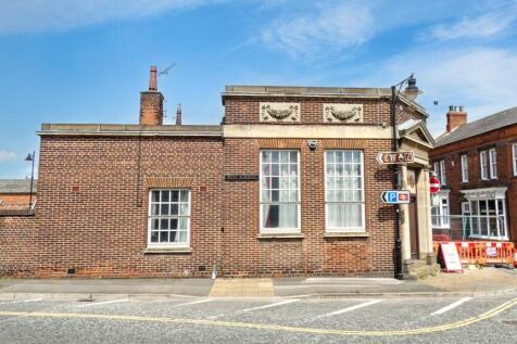 St John Ambulance, 27 Fleetgate, Barton-upon-Humber, Lincolnshire DN18 5QA
