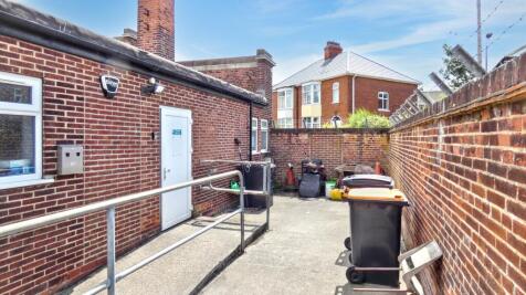 St John Ambulance, 27 Fleetgate, Barton-upon-Humber, Lincolnshire DN18 5QA