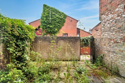 33 Muncaster Road, Preston, Lancashire, PR1 6BD
