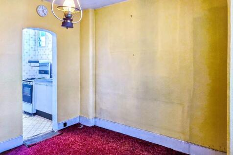 79a Drayton Road, Willesden, London, NW10 4DG