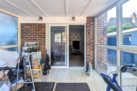 3 Waterworks Cottages, Cramptons Road, Sevenoaks, Kent, TN14 5DS