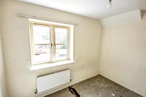 29 Cornwall Close, Tetbury, Gloucestershire, GL8 8JD
