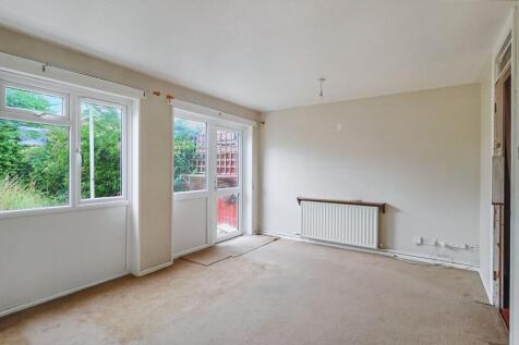 6 Butler Close, Salisbury, SP2 8AZ