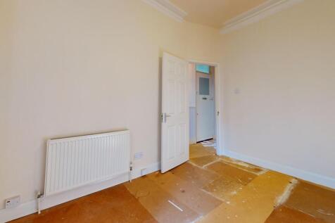 Flat A, 98 Lowden Road, Herne Hill, London, SE24 0BQ