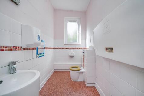 Nomansland Methodist Church, Forest Road, Nomansland, Salisbury SP5 2BP