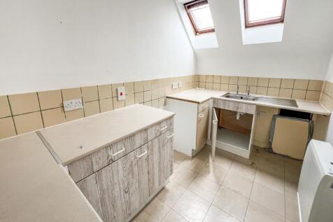 1-6 West End House, Marshfield Road, Chippenham, SN15 1JZ