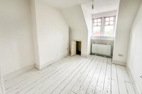 1-6 West End House, Marshfield Road, Chippenham, SN15 1JZ