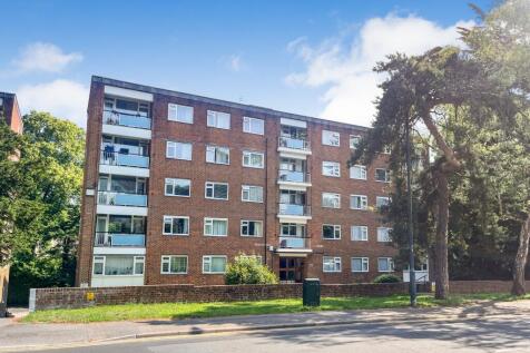 Guildford Court, 29 Surrey Rd, Bournemouth BH4 9HP