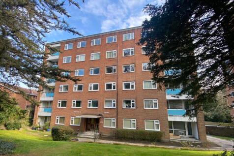 Guildford Court, 29 Surrey Rd, Bournemouth BH4 9HP