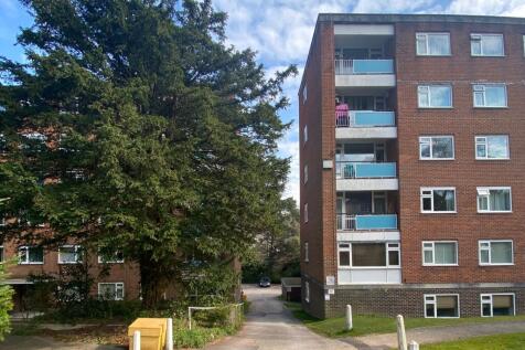 Guildford Court, 29 Surrey Rd, Bournemouth BH4 9HP