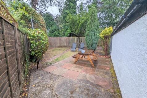 rear garden 3 