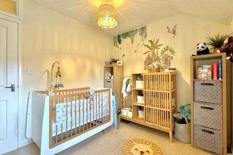 Bedroom 2 (1)
