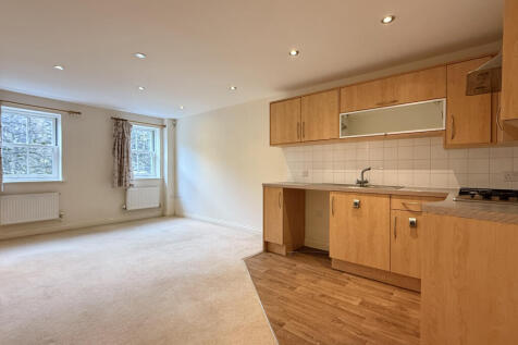 open plan living kitchen