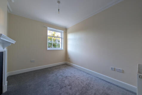 PXL_20251125_143301440