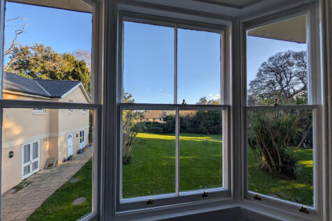 PXL_20251125_143102550