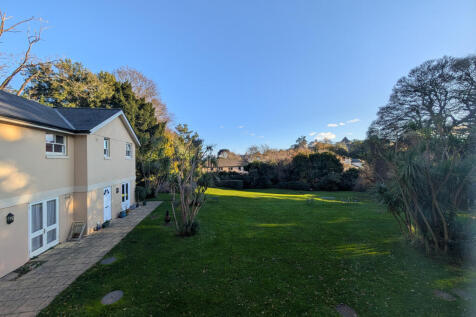 PXL_20251125_143114132