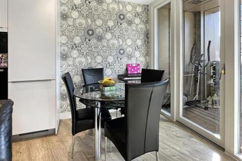 Living / dining room