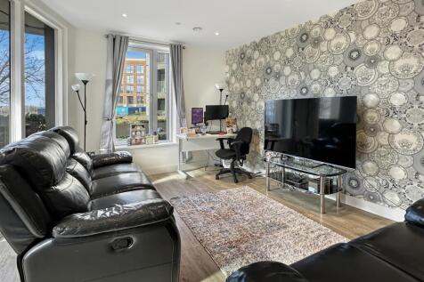 Living / dining room (2)
