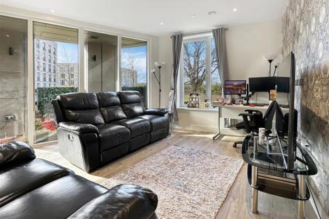 Living / dining room (3)