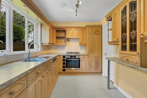 Kitchen (2)