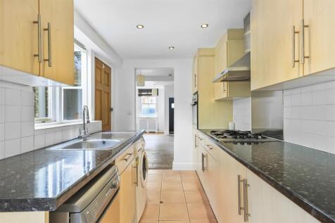 Kitchen (2)