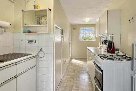 Kitchen (3)