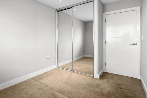 Bedroom (2)