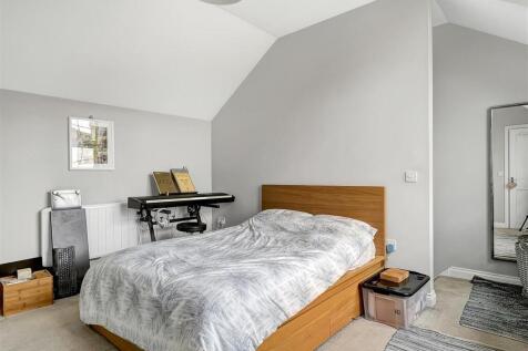 Bedroom (2)