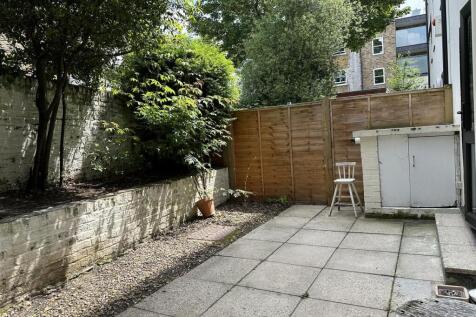 BR garden right july 2024.jpg