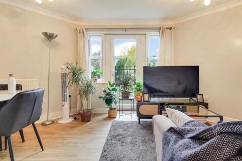 Living / Dining Room