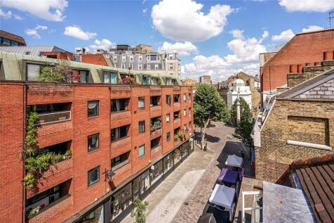 Earlham Street